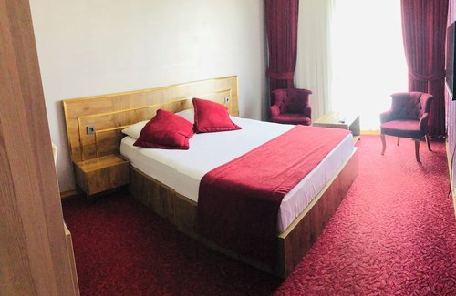 Buyukcekmece Apartment | Family-Friendly Stay at Kosk Konaklama with Kitchen Access