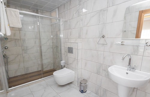 Silifke Hotel | Discover Askar Port Hotel: Family-Friendly & Accessible Stay