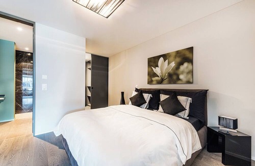 Buhler Apartment | Indulge in Pure Luxury at Lake Constance Hotel