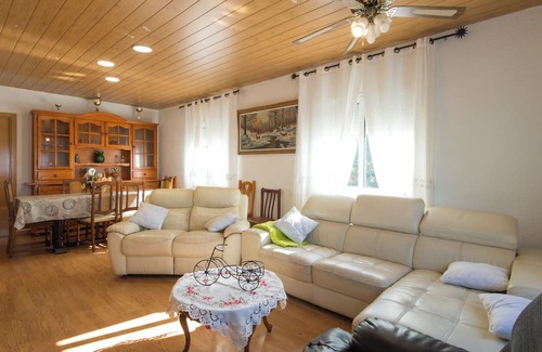 Sant Pere de Vilamajor House | Discover Preciosa Casa Can Vila - Family-Friendly Retreat