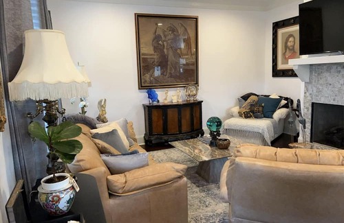 Youngsville House | Cozy Private Room at Sugar Mill Pond with Spa & Hot Tub