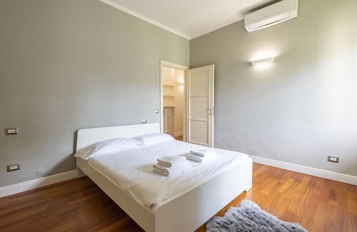 Coverciano Apartment | Cozy Coverciano House in Florence with Breakfast & Kitchen
