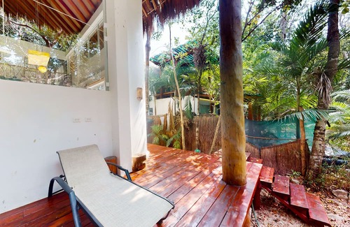 Chemuyil Villa | Beachfront Tropical Villa with Pool and Ocean Views