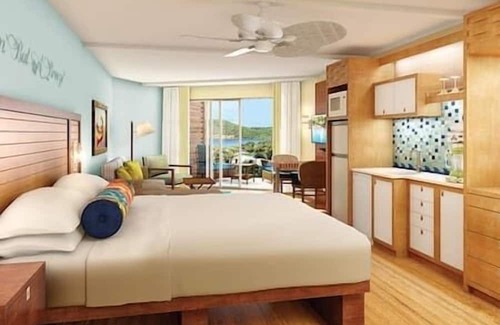 Red Hook Resort | Discover Wyndham Margaritaville Beachfront Resort & Club