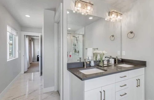 Snowbird House | Charming New Summit Home with Spa and Hot Tub in Lehi