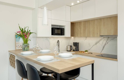 Darlowko Apartment | Elegant Apartment in Darlowo by Renters