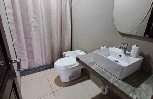 Vieja House | Peaceful Casa with Beautiful Views, Family-Friendly Stay