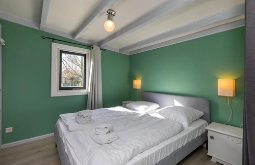Biggekerke Ski Chalet | Discover Relaxation at 'De Weide Blick' in Biggekerke