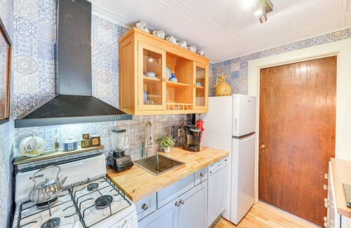 Youngstown Apartment | Welcoming Youngstown Retreat - Minutes from Downtown Attractions