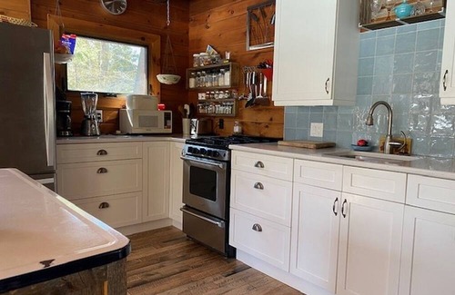 Saugeen Shores House | Relaxing Retreat at Murmuring Breezes by Miramichi Bay
