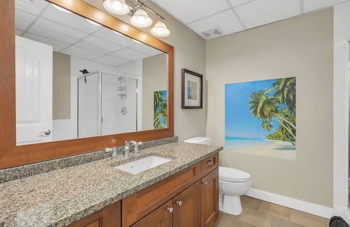 Central Okanagan Apartment | Unforgettable Stays at Barona Beach with Scenic Views