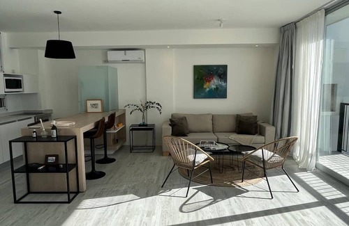 Beccar Apartment | Relaxing Retreat in San Isidro with Spa and Hot Tub