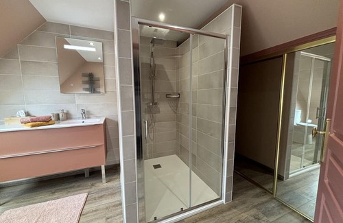 Souvigny Cottage | Cozy Gite Souvigny: 3 Bedrooms, Perfect for Families