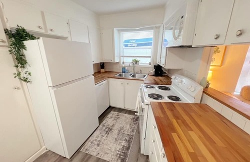 Texarkana Apartment | Idyllic Retreat: Secluded Apartment in Texarkana with Kitchen