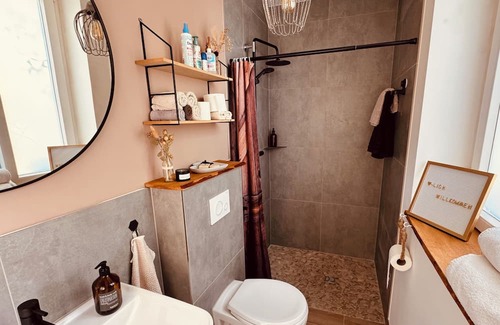 Kellen Other | Idyllic Countryside Retreat: Coach House at Hof Ten Berge