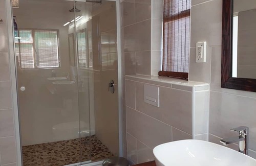 Phalaborwa Villa | Cozy Bush Villa with Pool & Spa Near Kruger National Park