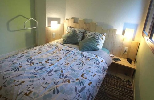 Montjay Apartment | Cozy Apartment 'Aoura' with Mountain View & Private Terrace