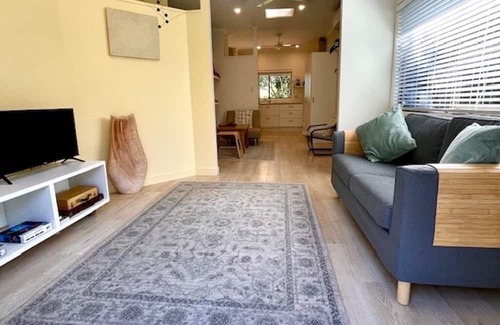 Smiths Creek Bed & Breakfast | Escape to a Private Retreat with Pool and Spa Amenities