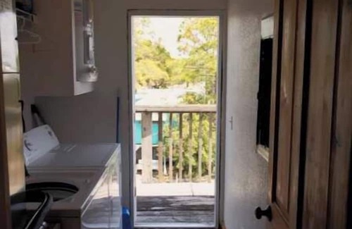 Horseshoe Beach House | Discover The Hidden Treasure: Family-Friendly Retreat