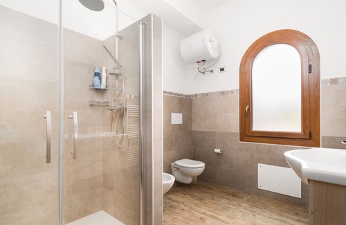 Loculi Apartment | Cozy Studio Apartment with Mountain View & Modern Amenities