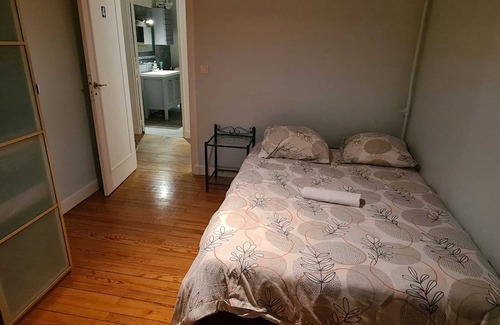 Merignac House | Homerez - Spacious house for 7 ppl. with garden at Mérignac
