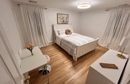 Cotuit House | Experience Cape Cod: Relaxing Hot Tub, Pool & Game Room