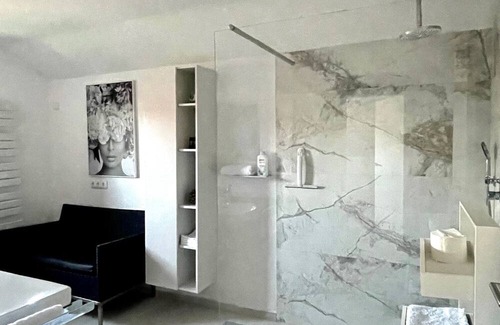 Haldenwang Apartment | Family-Friendly Ferienwohnung Fernblick in Börwang, Allgäu