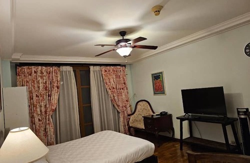 Baguio Apartment | Relax at The Forest Lodge with Balcony & Parking Options