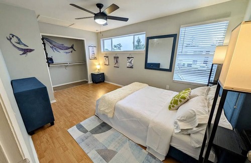 Orlando House | Renovated 2 Bed/2 Bath Hotel Near UCF with Family Amenities