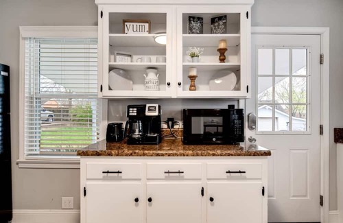 Gallatin House | Family-Friendly Gallatin Getaway with Kitchen & Breakfast
