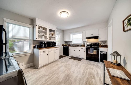 Gallatin House | Family-Friendly Gallatin Getaway with Kitchen & Breakfast