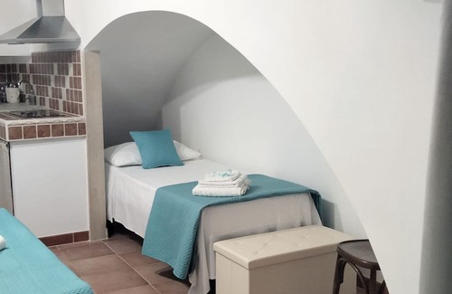 Trani House | Convenient 2-Bedroom Retreat in the Heart of Trani