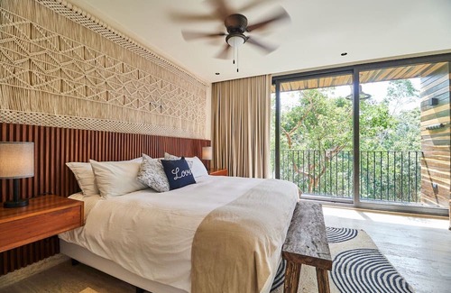 Zama Resort | Beach Hideout: Ideal 2-Bedroom Escape with Pool Access