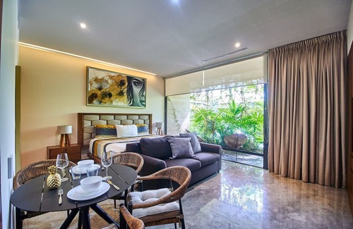 Tulum Resort | Relaxing Beach Haven: 1 Bedroom with Pool & Breakfast