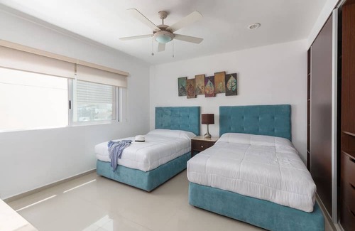 Luis Donaldo Colosio Resort | Seaglass Retreat: 3 Bedrooms with Private Pool & Breakfast