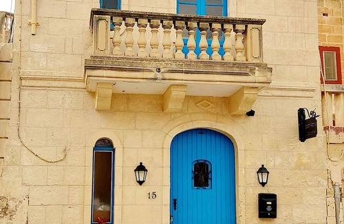 Ghasri Bed & Breakfast | Tranquil B&B Getaway with Breakfast & Family-Friendly Vibes