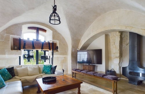 Maussane-les-Alpilles House | Cozy Villa Maussane-les-Alpilles for Family Getaways
