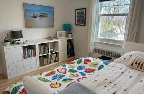 Sainte-Foy-Sillery-Cap-Rouge House | Suzana's House in the heart of Quebec City, La Maison de Suzana au coeur de Québec