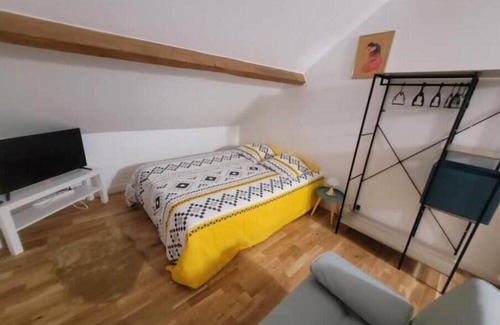 Mareuil-les-Meaux Apartment | Family-Friendly Studio Near Disney - Perfect for Your Stay