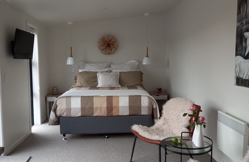 Bannockburn Apartment | Charming Rural Retreat with Breakfast in Bannockburn