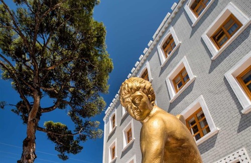 Thasos Town Apartment | Elegant 1BR Suite with Pool Near Ancient Theatre