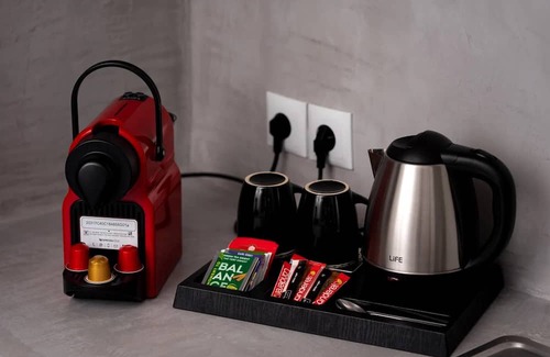 Karterados Villa | Elegant Grand Villa Suite Steps from the Archaeological Museum