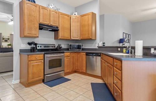 Captain's Cove House | The Hideaway - Peaceful Retreat with Pool & Fitness Center