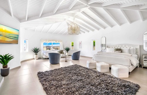 Pelican Key Villa | Relaxing Oceanfront Retreat at La Villa Salée in Pelican