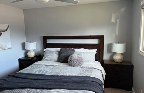 Barrie Apartment | Inviting King Bedroom Suite with Kitchen in North Barrie