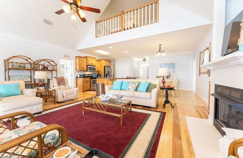 Meridian House | Marsh Views & Deepwater Dock: Perfect for Family Retreats