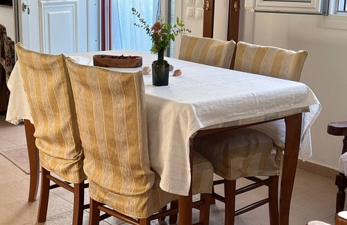 Viannos Cottage | Beautiful Country House with Garden, 10 Minutes to the Sea