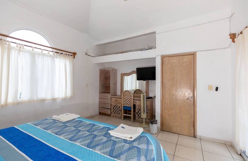 Oaxtepec House | Ideal Oaxtepec Retreat for Groups with Pool and Spa