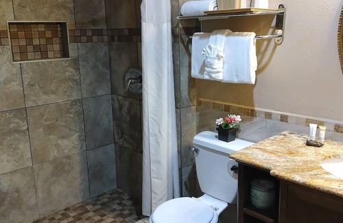 Tijuana River Valley House | Elegant King Bed Suite with Pool & Complimentary Breakfast
