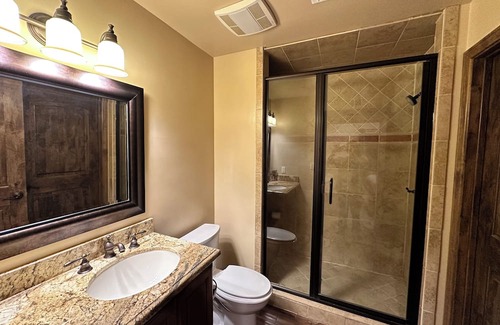 Mountain Center Cabin | Enchanting Mountain Cabin Retreat with Breakfast Included